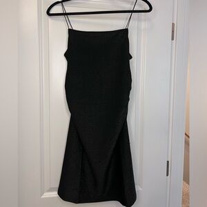 New h&m Black ruched midi dress #midi #blackdress